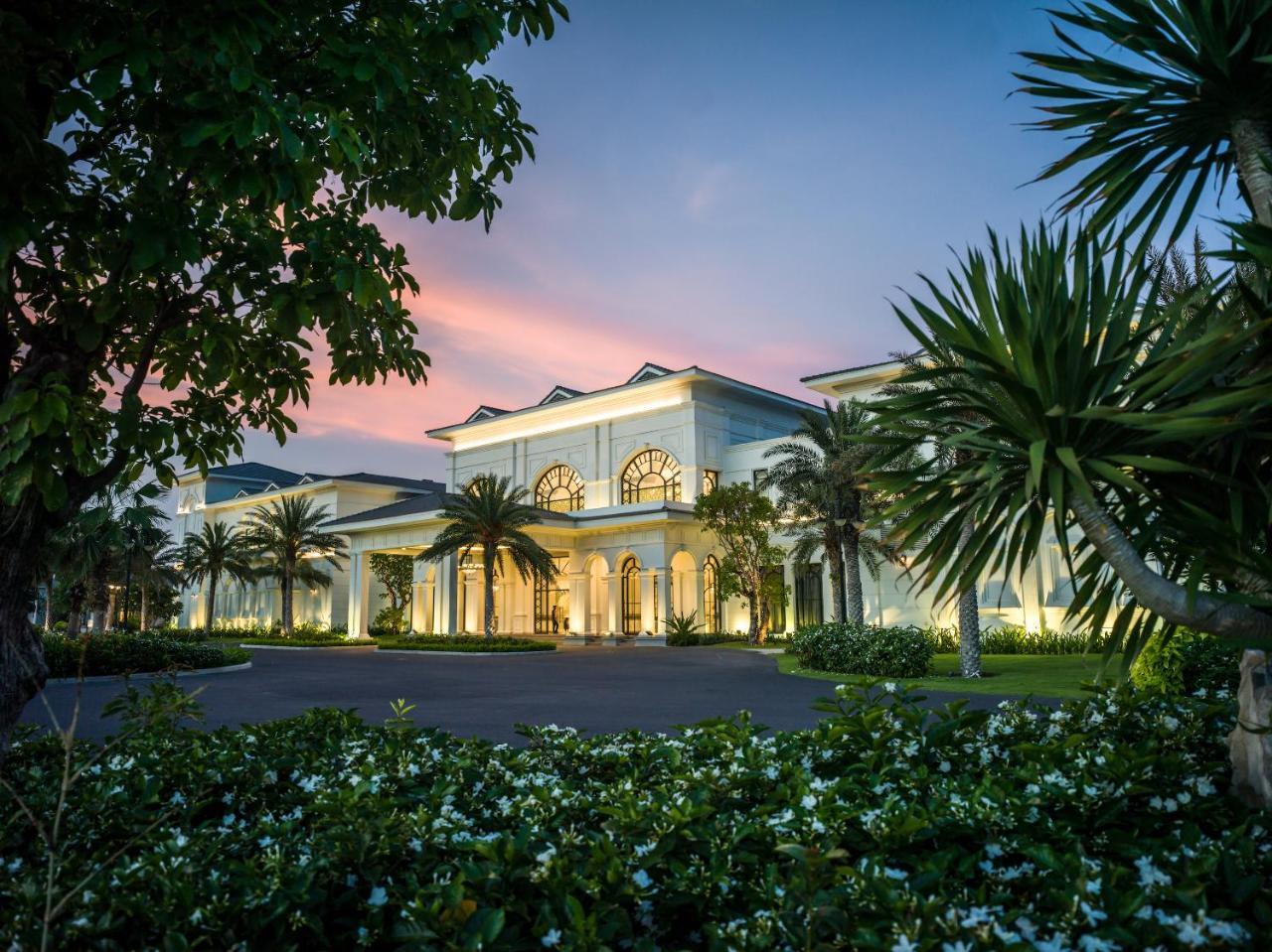 Melia Vinpearl Cam Ranh Beach Resort Dış mekan fotoğraf